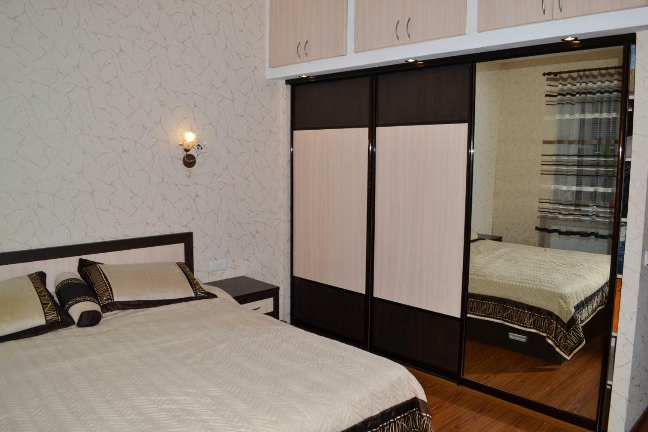 Greenhouse Kirovograd Dış mekan fotoğraf